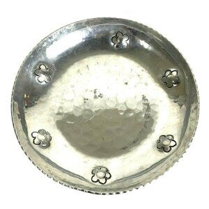 Buenilum Hammered Aluminum Round Candy Nut Dish Floral Design